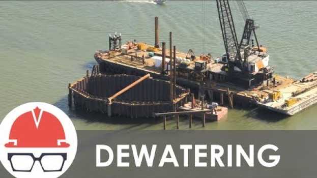 Video How are Underwater Structures Built? su italiano