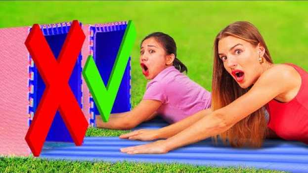Video DON'T CHOOSE THE WRONG MYSTERY BOX||Water Slide Into Right Box! Try Not To Laugh By 123 GO!CHALLENGE en français