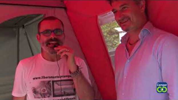 Video Liberamente in camper punt.321 Colifrì la tenda sul tetto dell'auto en français