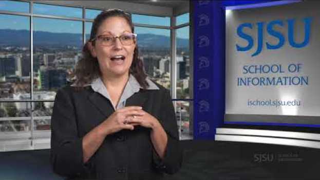 Video What You Should Look for in an MLIS Program: Assistant Professor Michele Villagran Steers You Right en français