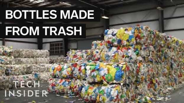 Video How One Company Turns Plastic Waste Into Reusable Packaging su italiano
