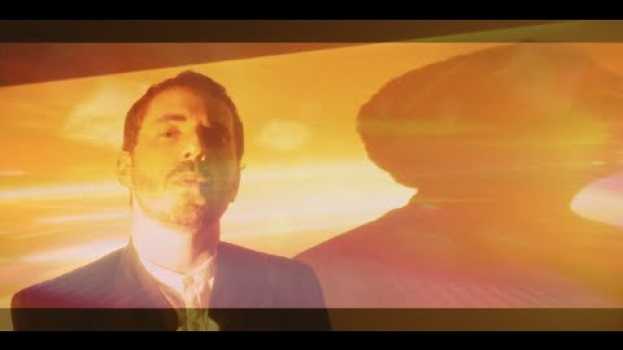 Video Erostratt - Tout le temps (Clip officiel) auf Deutsch