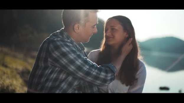 Video Massimo feat 1VIE - Nous Deux (Clip Officiel) (chanson d'amour) en español