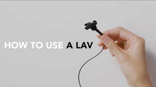 Video How To Use A Lavalier Mic | How-To Guide po polsku