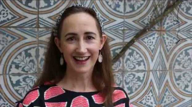 Video Sophie Kinsella, "La famiglia prima di tutto" in English