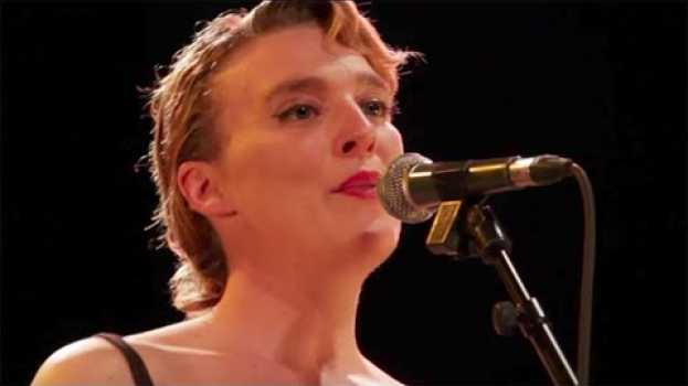 Видео Performers Who Died In Front Of Their Audiences на русском