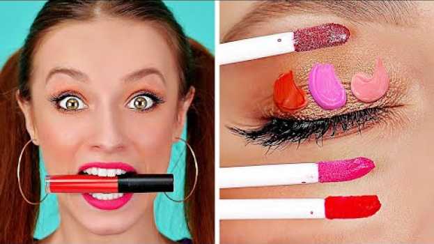 Video FUNNY DIY MAKE UP HACKS AND TIPS || Cool And Simple Girly Ideas by 123 GO! su italiano