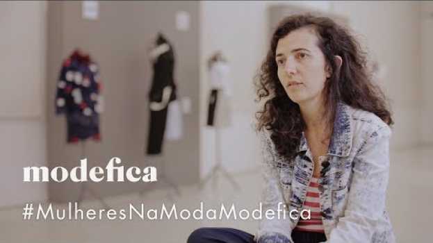 Video Como trabalhar com moda num mundo que já tem roupas demais? auf Deutsch