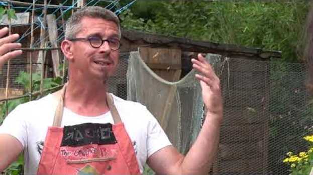 Video La permaboussole : cap sur la biodiversité en español