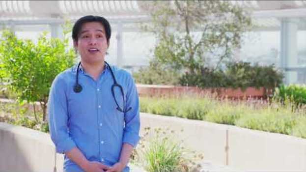 Video Professors Made Transition to Online Learning 'Seamless' Says Alumnus em português
