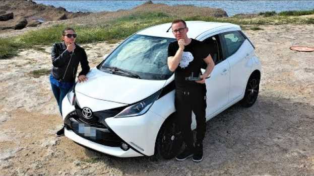 Video LA MIA NUOVA AUTO... TOYOTA AYGO! Piccola ma Tecnologica! auf Deutsch