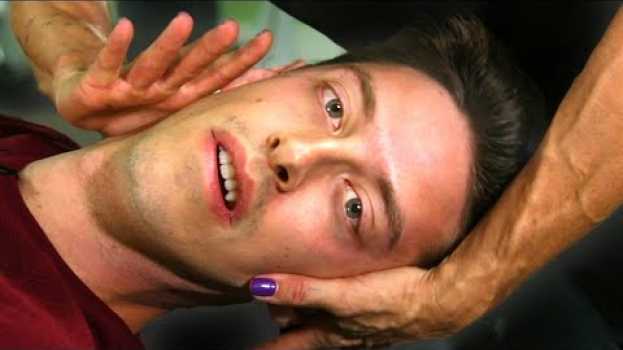 Video The Try Guys Get Their Bones Cracked en français