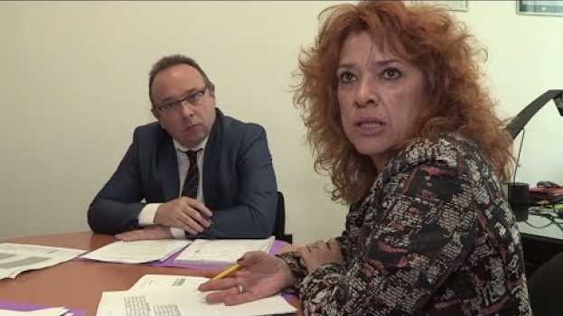 Video Absentéisme des fonctionnaires, cette mairie a dit stop in English