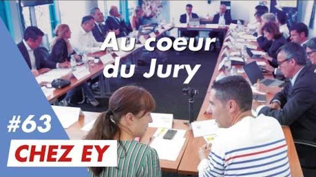 Video Dans les coulisses du jury du Prix de l'entrepreneur de l'année chez EY x jeviensbosserchezvous in English