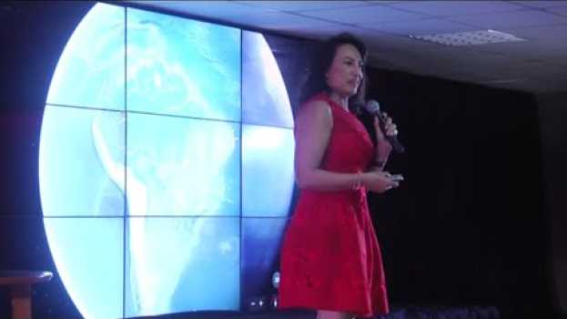 Video Sucesso: Você Pode! | Mary Elbe Queiroz | TEDxDeVryRecifeWomen in English