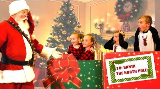 Video We Snuck Into Santa’s Christmas Toy Bag and Went to the North Pole! Kids Fun TV em português