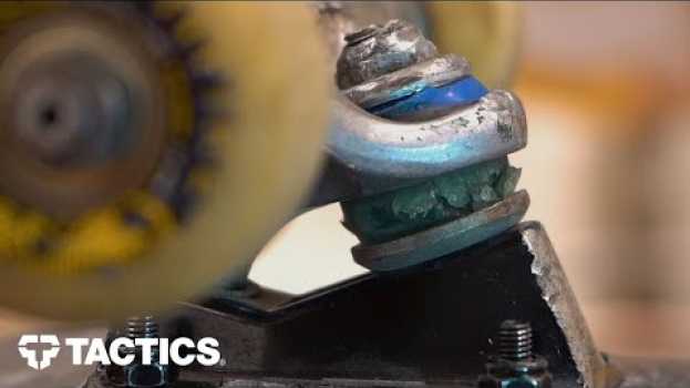 Video When & How to Change Skateboard Bushings | Tactics   türkçe