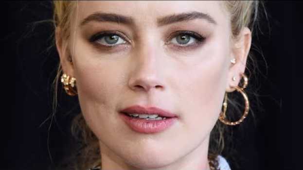 Video Promis Die Amber Heard Nicht Ausstehen Können in English