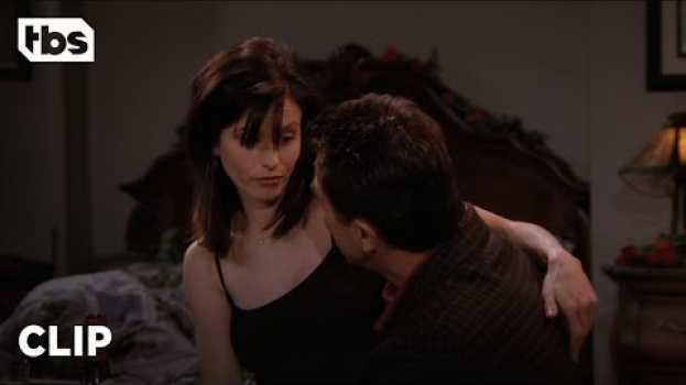 Video Friends: Monica Decides to Get Over Richard (Season 3 Clip) | TBS en español